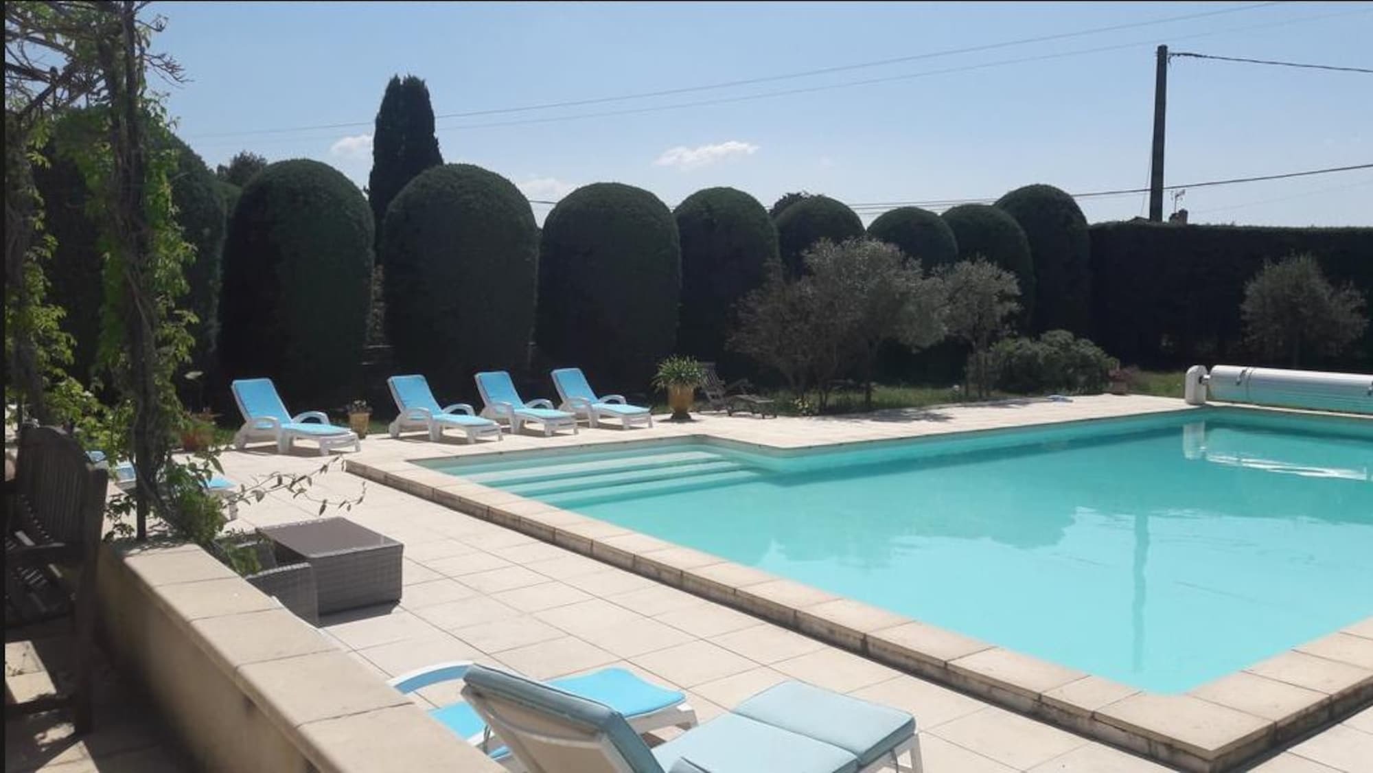 Le Clos Des Vergers LʼIsle-sur-la-Sorgue Buitenkant foto